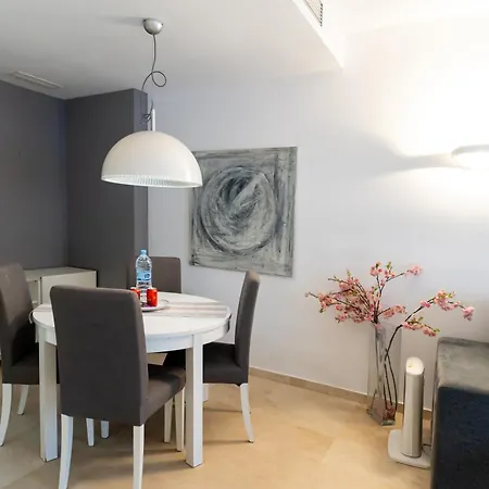Comfy Downtown + Private Terrace-3